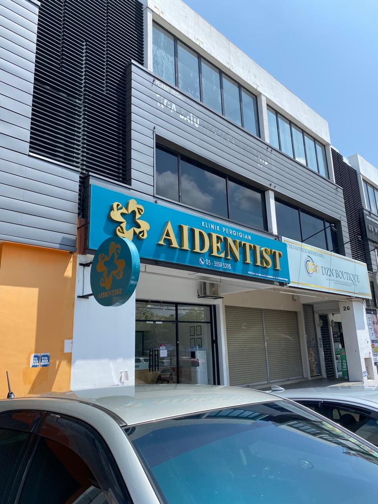 aidentist outside